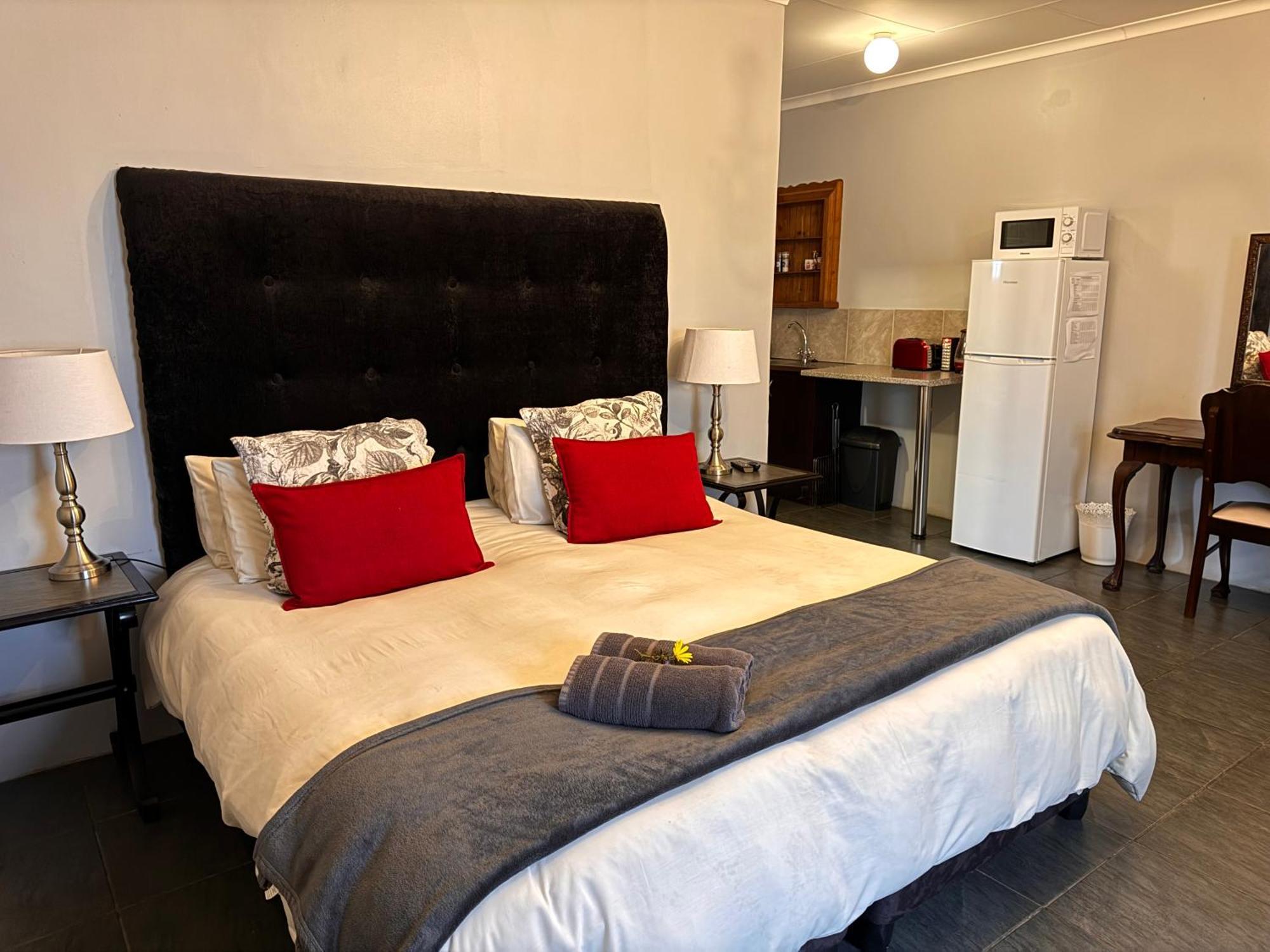 The Palms Venue & Accommodation Cradock Buitenkant foto